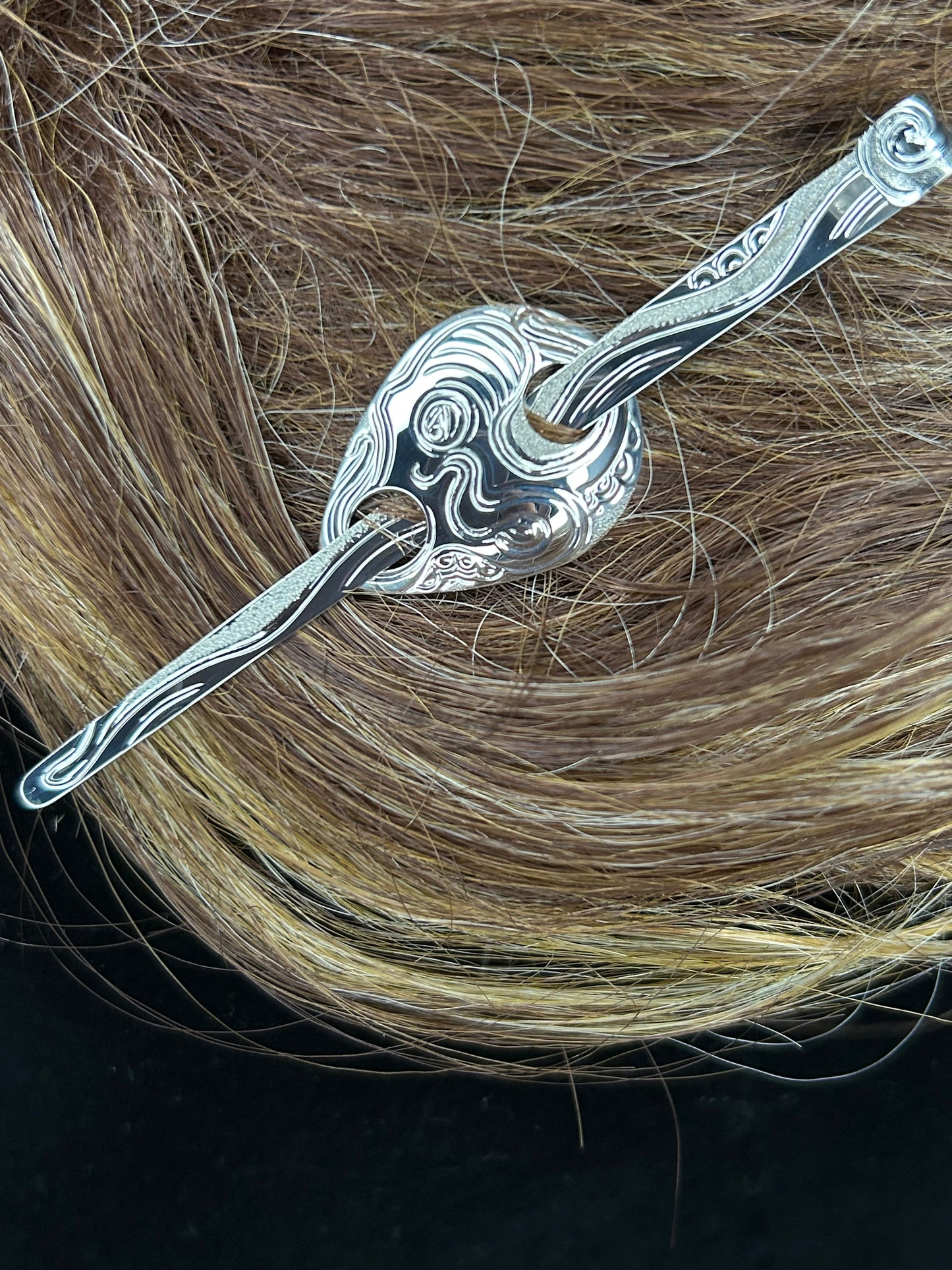 Hair model with Octopus sterling silver hair jewellery by Laura Dutheil.