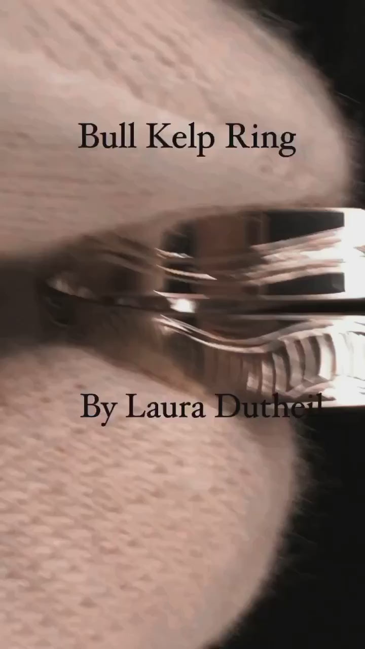 Video of Bull Kelp sterling silver narrow wrap ring designed and engraved by island artisan jeweller Laura Dutheil.
